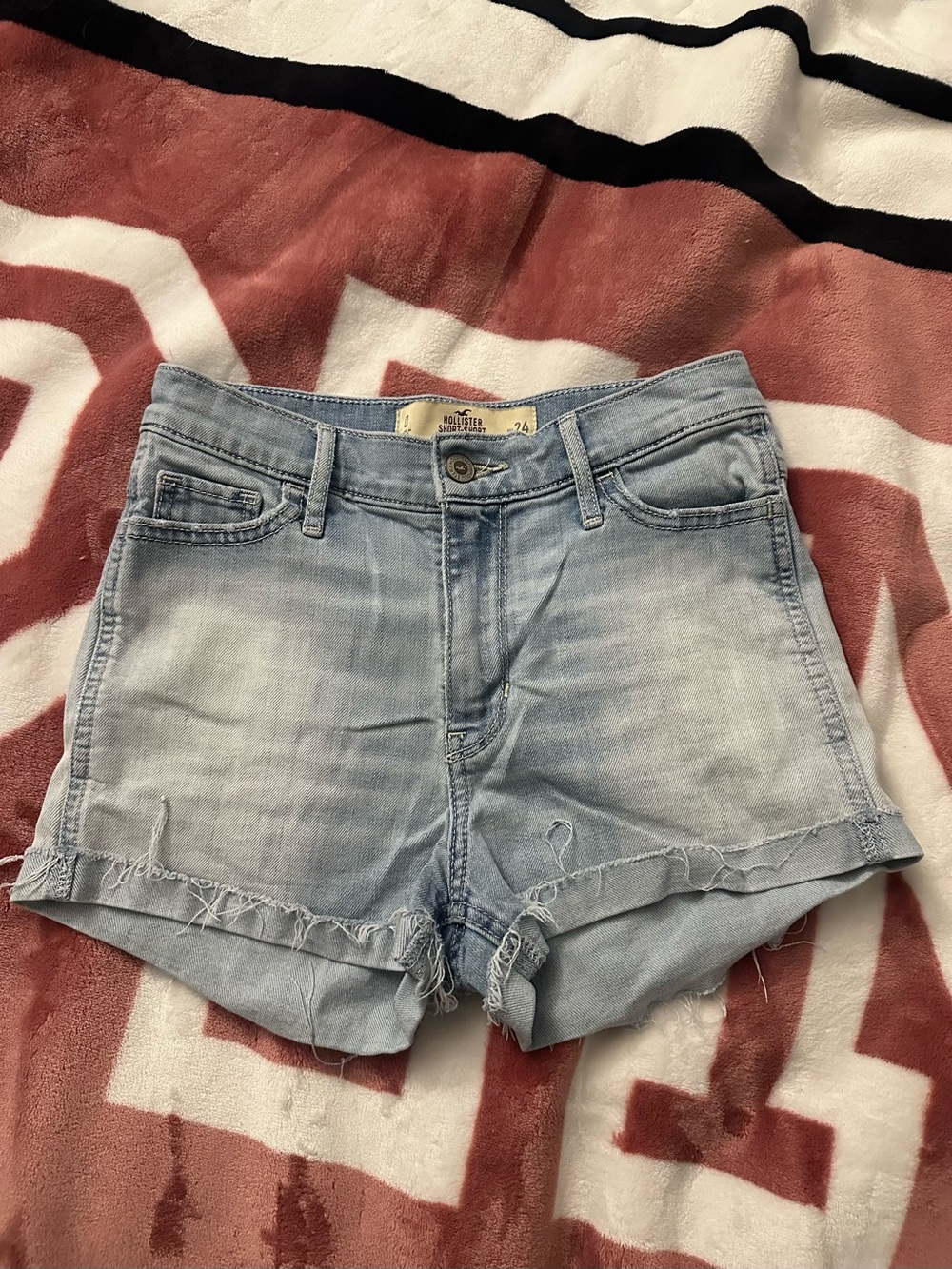 Light Wash Denim Frayed Hem Shorts